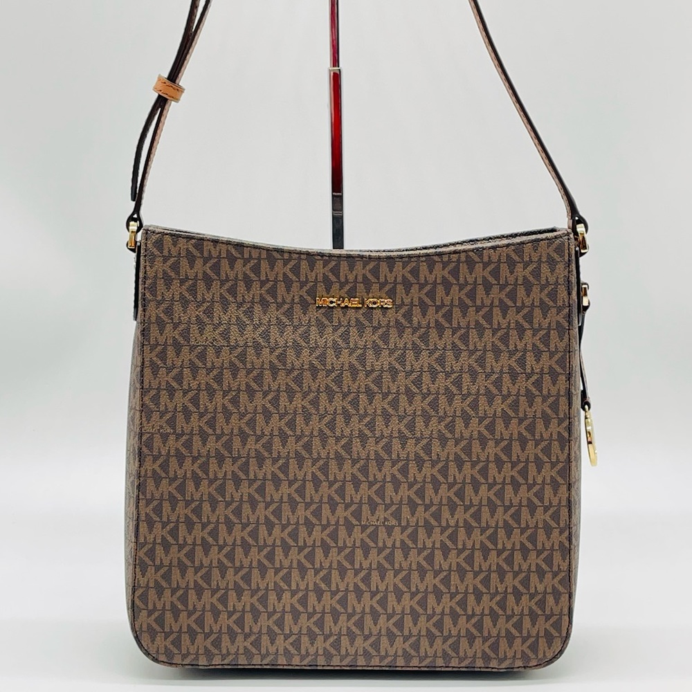 Michael Kors Large Messenger Crossbody Bag - Picture 2 of 10